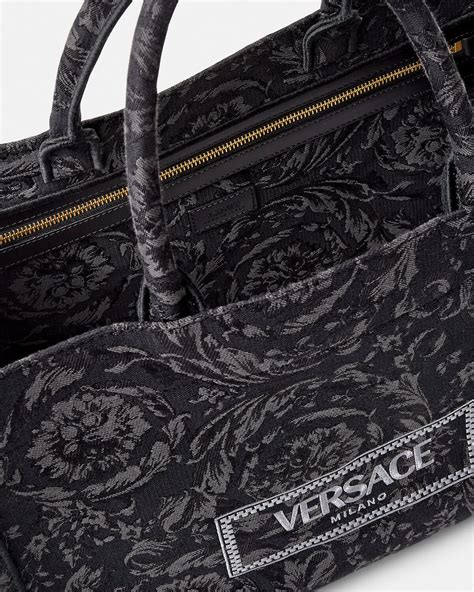 borsa versace outlet barocco|versace barocco athena.